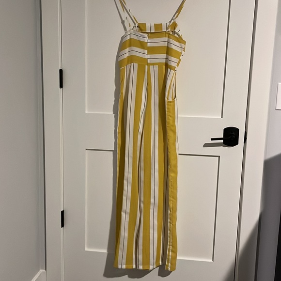 Stripped jumpsuit with pockets - Picture 2 of 4